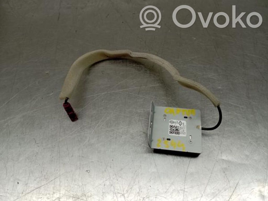GPS-navigaation ohjainlaite/moduuli   282120588R,2003120950,ANTENATELEFONE
