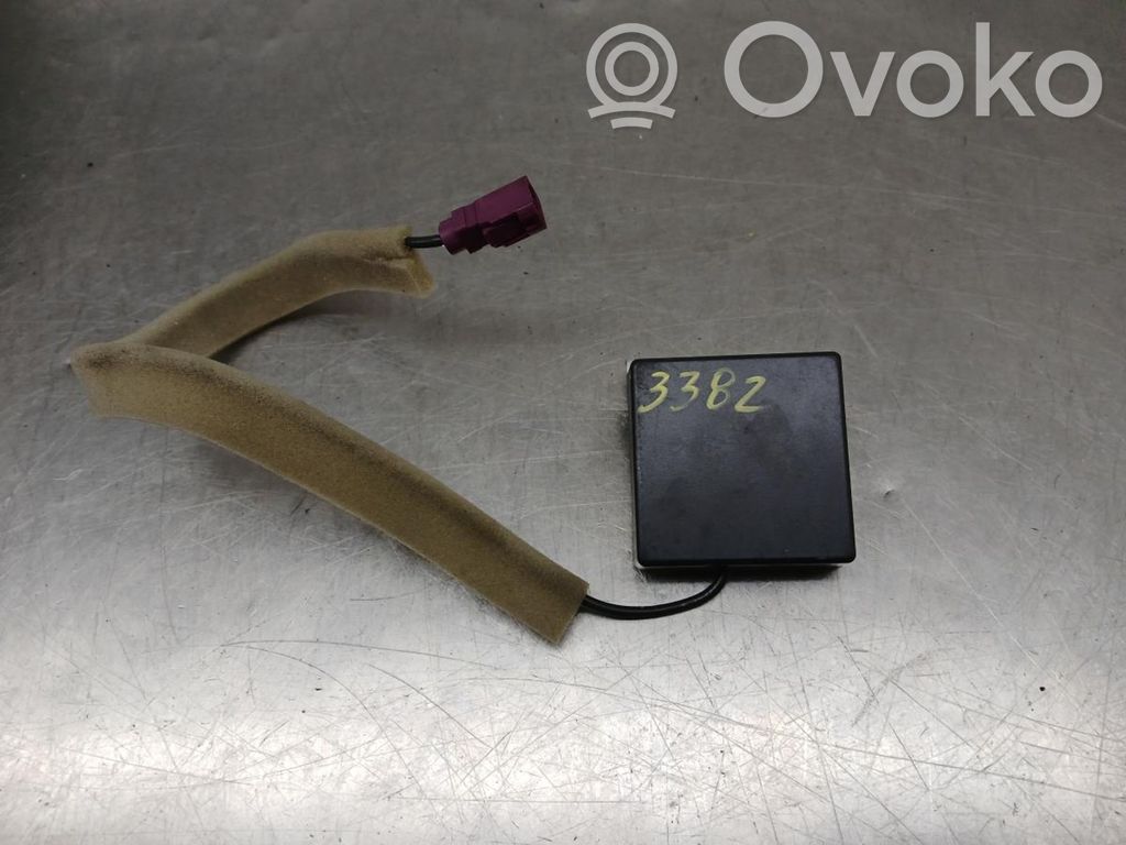 Moduł / Sterownik GPS   282120588R,2103262753,ANTENATELEFONE