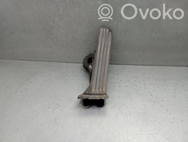 Volkswagen Golf V Pedală accelerație