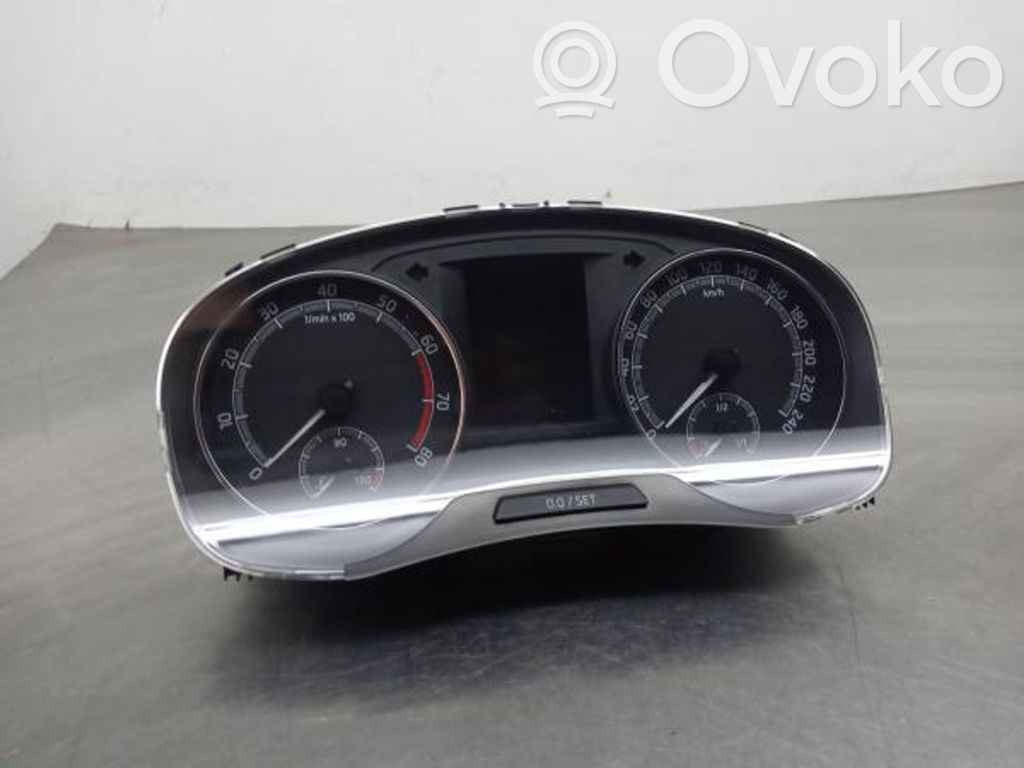 Skoda Rapid (NH) Vitezometru (grup de instrumente) 