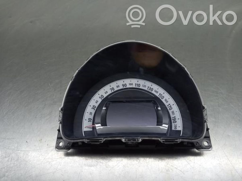 Renault Twingo III Speedometer (instrument cluster) 