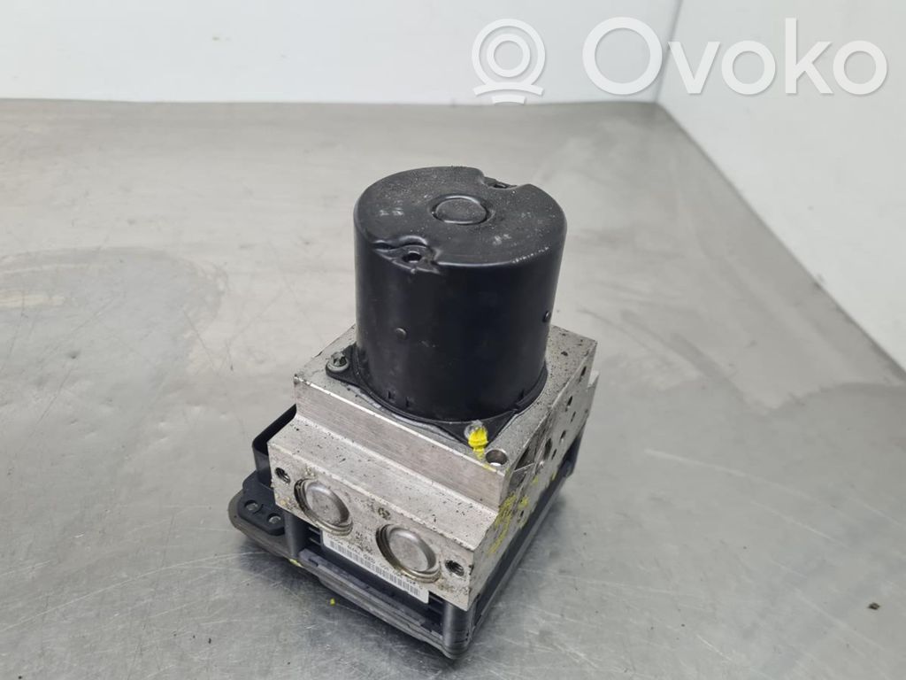 BMW X5 E70 ABS Pump 