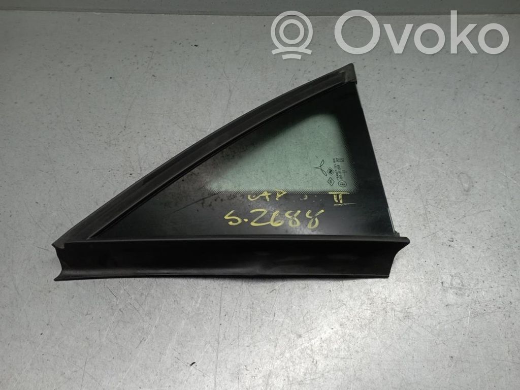Rear side window   E143R011564
