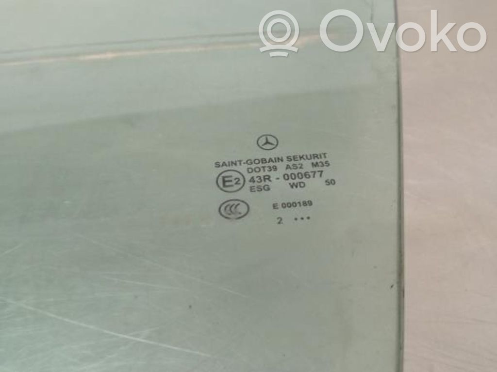 Mercedes-Benz CLS C218 X218 Geam ușă față patru uși