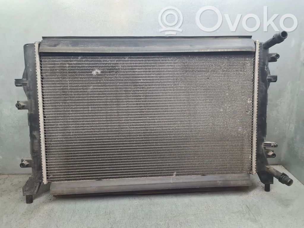 Radiateur de refroidissement   1K0121251BN,993820A,RA1677
