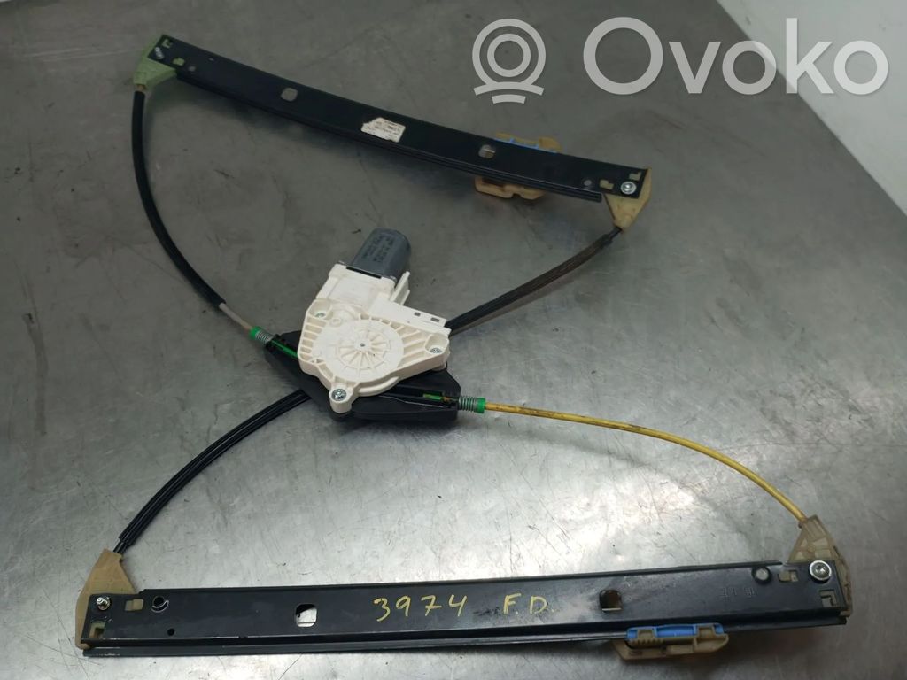 Audi RS4 B8 Mechanizm podnoszenia szyby przedniej bez silnika 