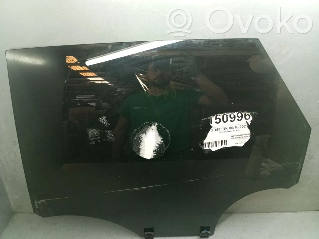 Opel Grandland X Vetro del finestrino della portiera posteriore 