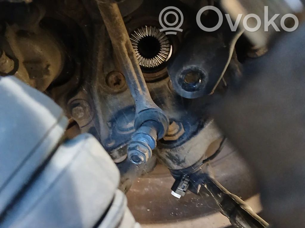 Front wheel hub spindle knuckle   31216784865,31216865143,6784865,6865143