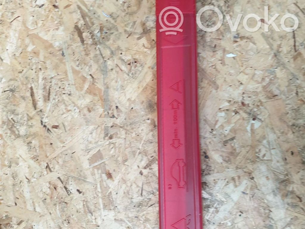 Varoituskolmio   27R033912