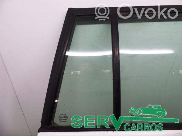 Toyota Carina T190 Vidrio lateral trasero