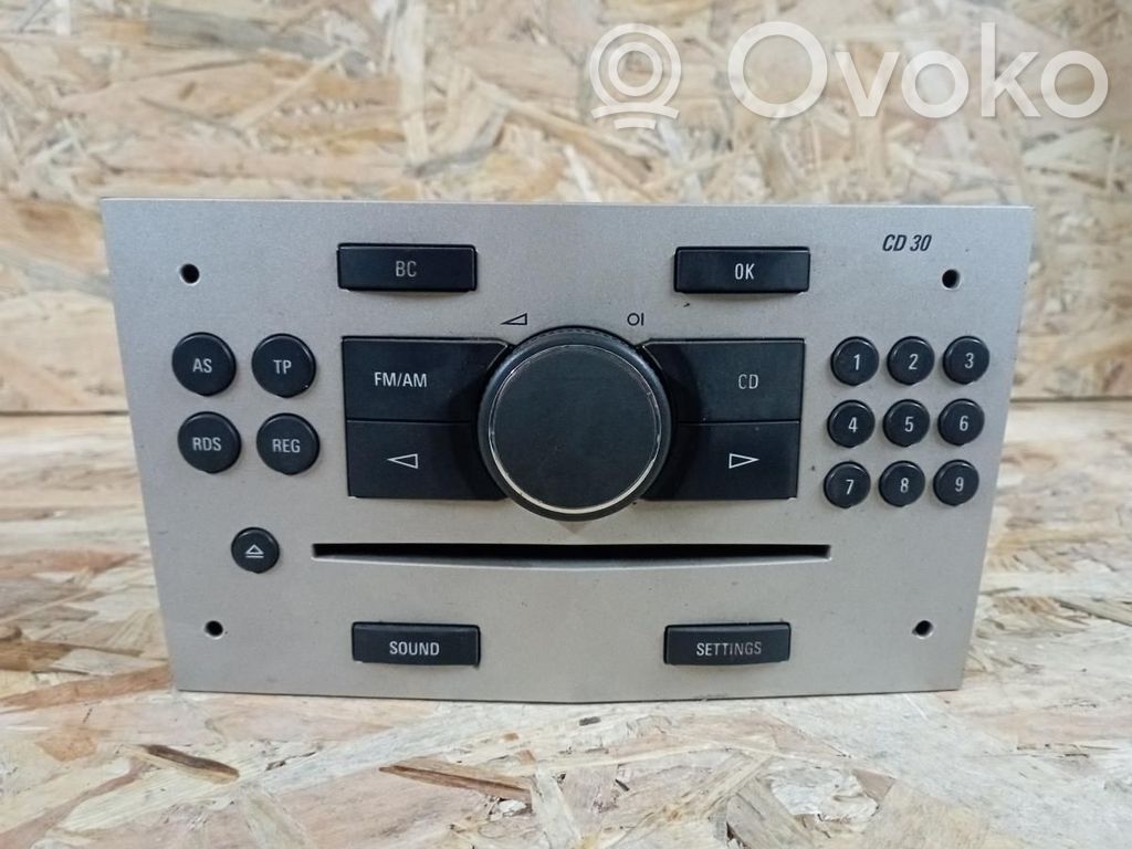 Opel Astra H Radio / CD/DVD atskaņotājs / navigācija 