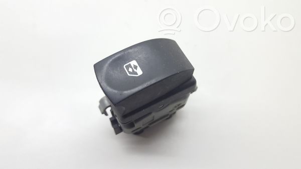 Renault Laguna I Interruptor del elevalunas eléctrico 