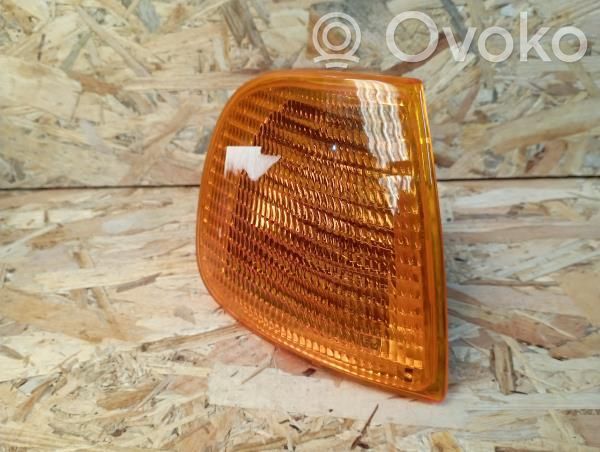 Volkswagen Caddy Front bumper turn signal 