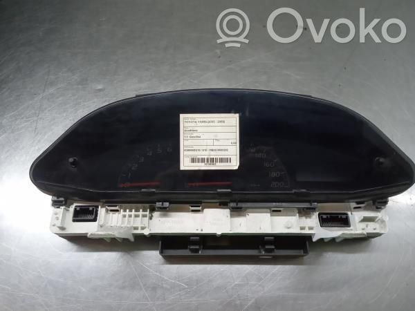 Toyota Yaris Tachimetro (quadro strumenti) 