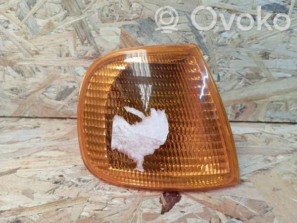 Volkswagen Caddy Front bumper turn signal 