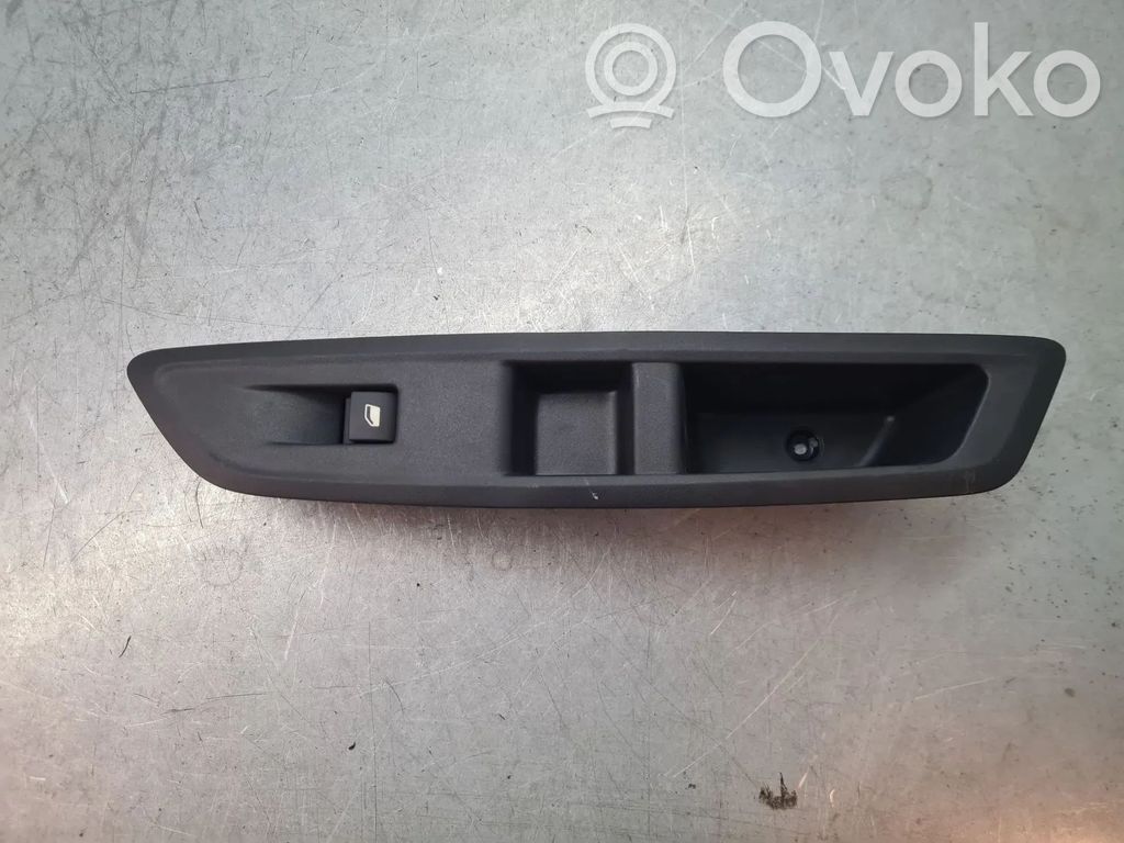 Citroen C4 III e-C4 Electric window control switch 