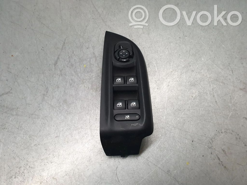 Alfa Romeo Tonale Przyciski szyb 