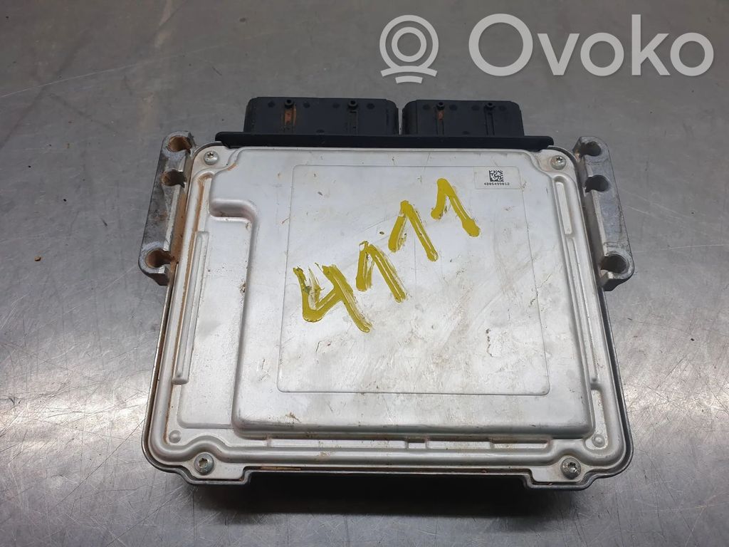 Engine control unit/module   0281039555,4740016052,985056378013491640,9851888980,CMMMMD1CS003AACEM0