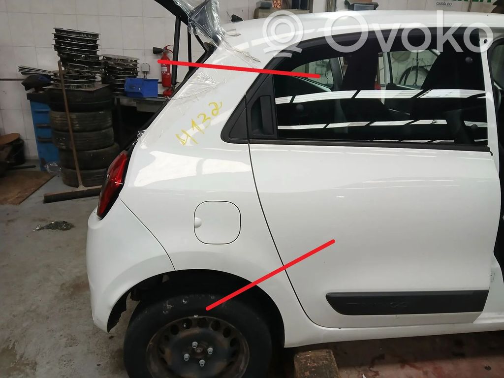 Panel lateral trasero