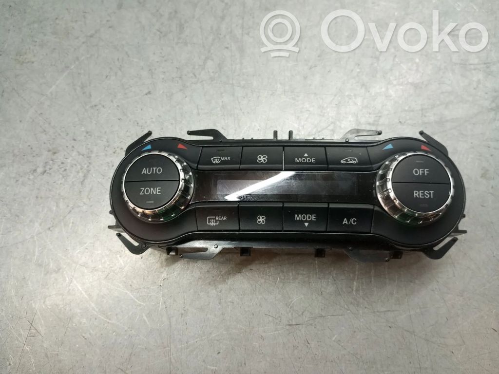 Mercedes-Benz A W176 Centralina del climatizzatore 