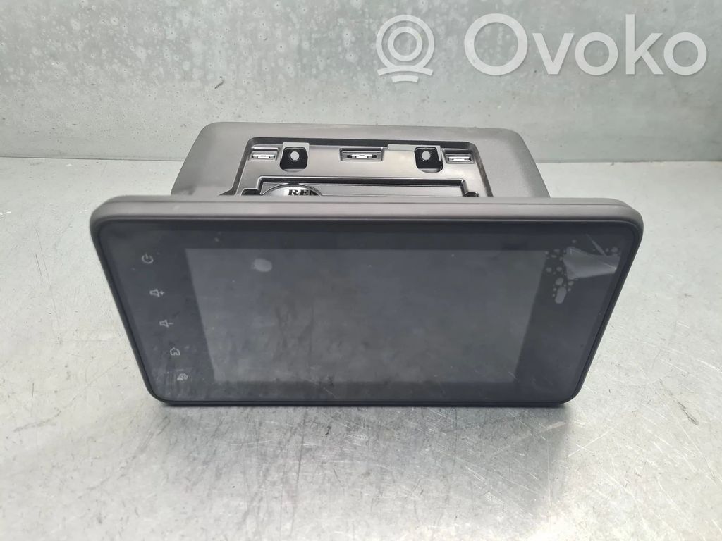 Dacia Sandero Unitate principală radio/CD/DVD/GPS 