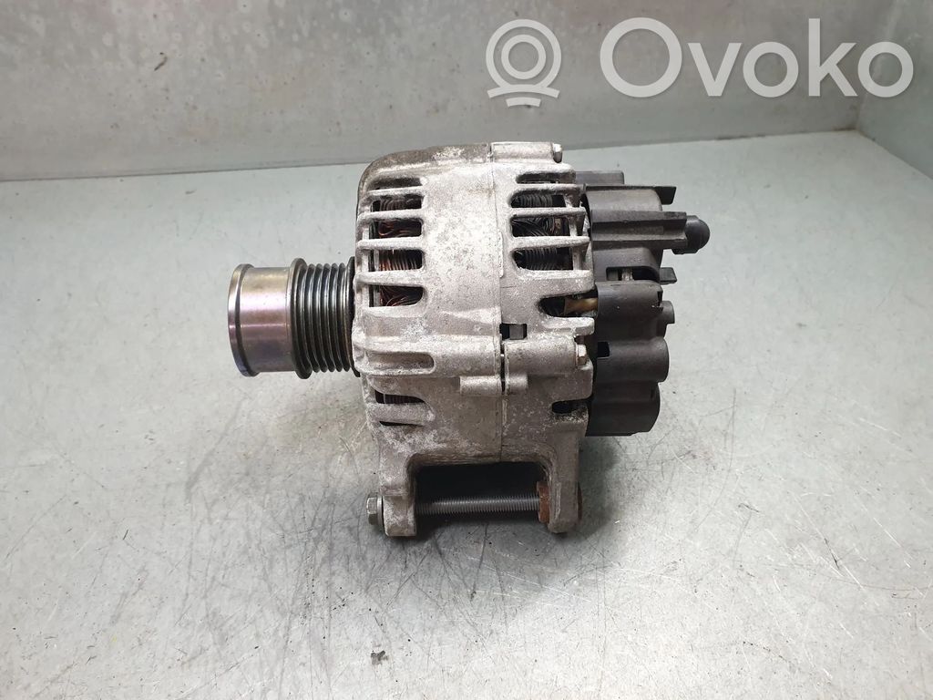 Alternator   04E903015,217228213,2715542C,TG12C280