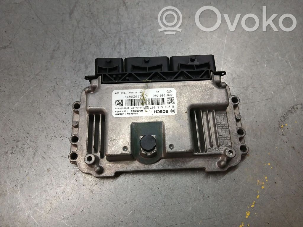 Renault Twingo III Engine control unit/module 
