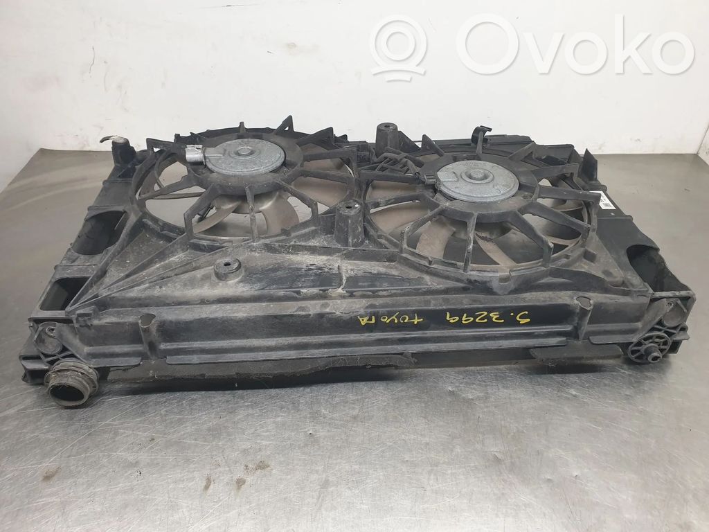 Toyota Auris E180 Ventilatore di raffreddamento elettrico del radiatore 