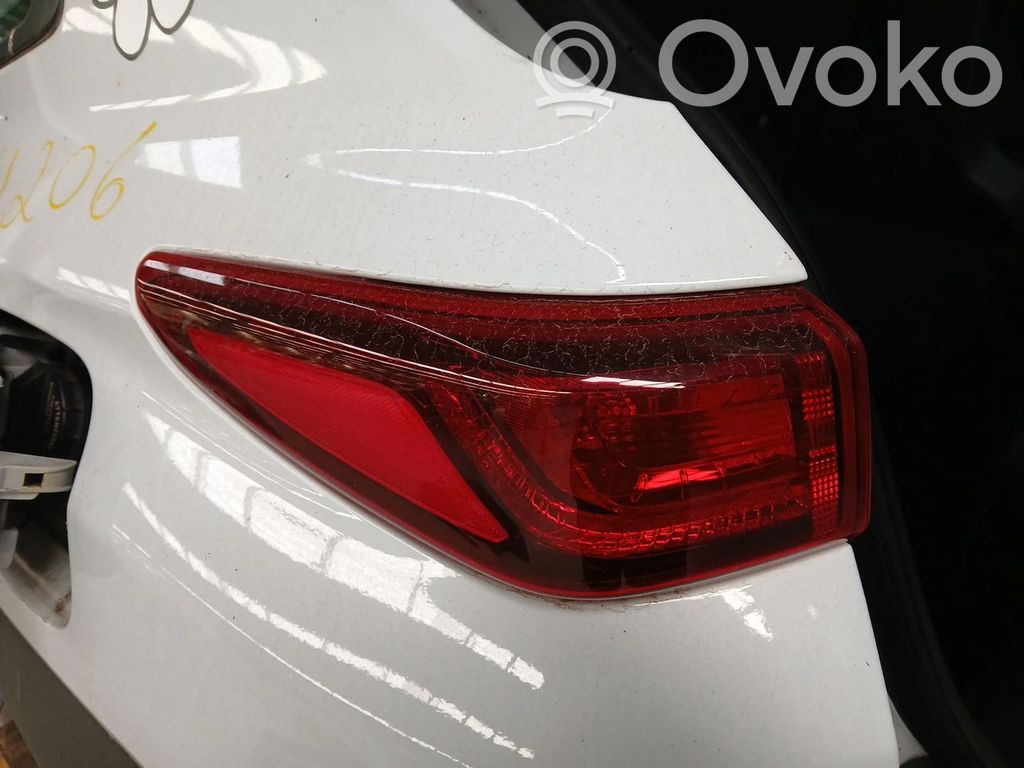 Hyundai Kona I Feux arrière sur hayon