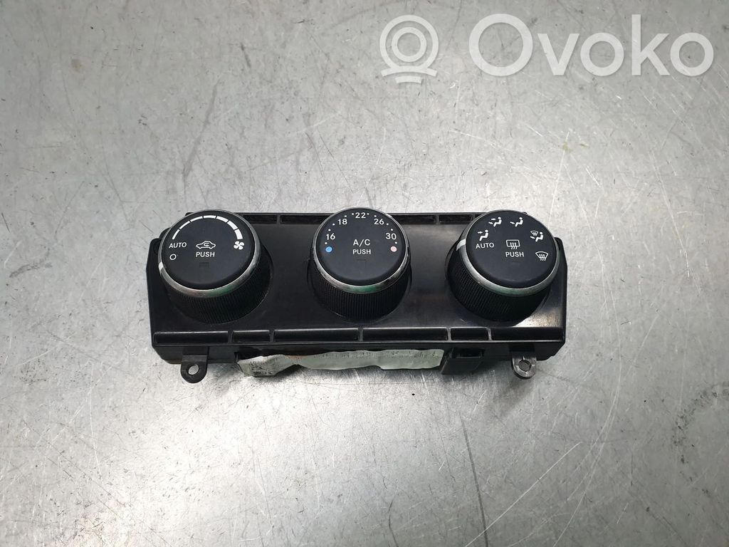 Jeep Compass Climate control unit 