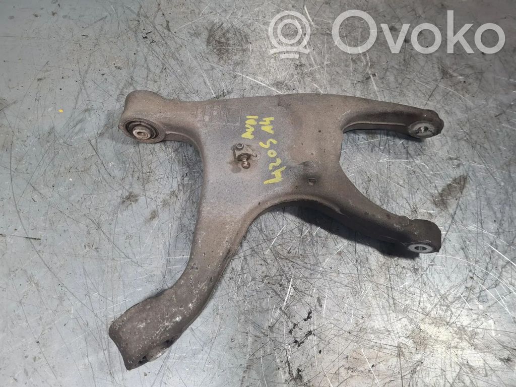 Audi RS4 B8 Braț control spate 