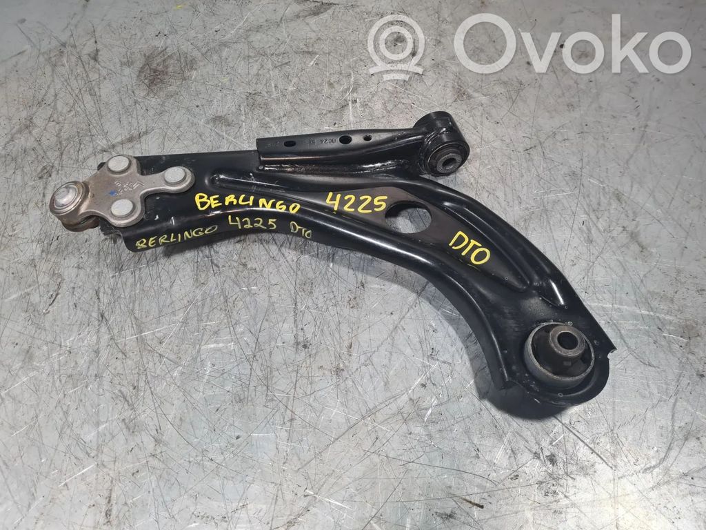 Front control arm   7APF260963686,0963686Y,1682729080,3646247,9816865480,9846329080,SU001A9888,SU001B4136