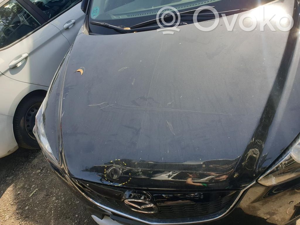 Mazda CX-5 Konepelti 