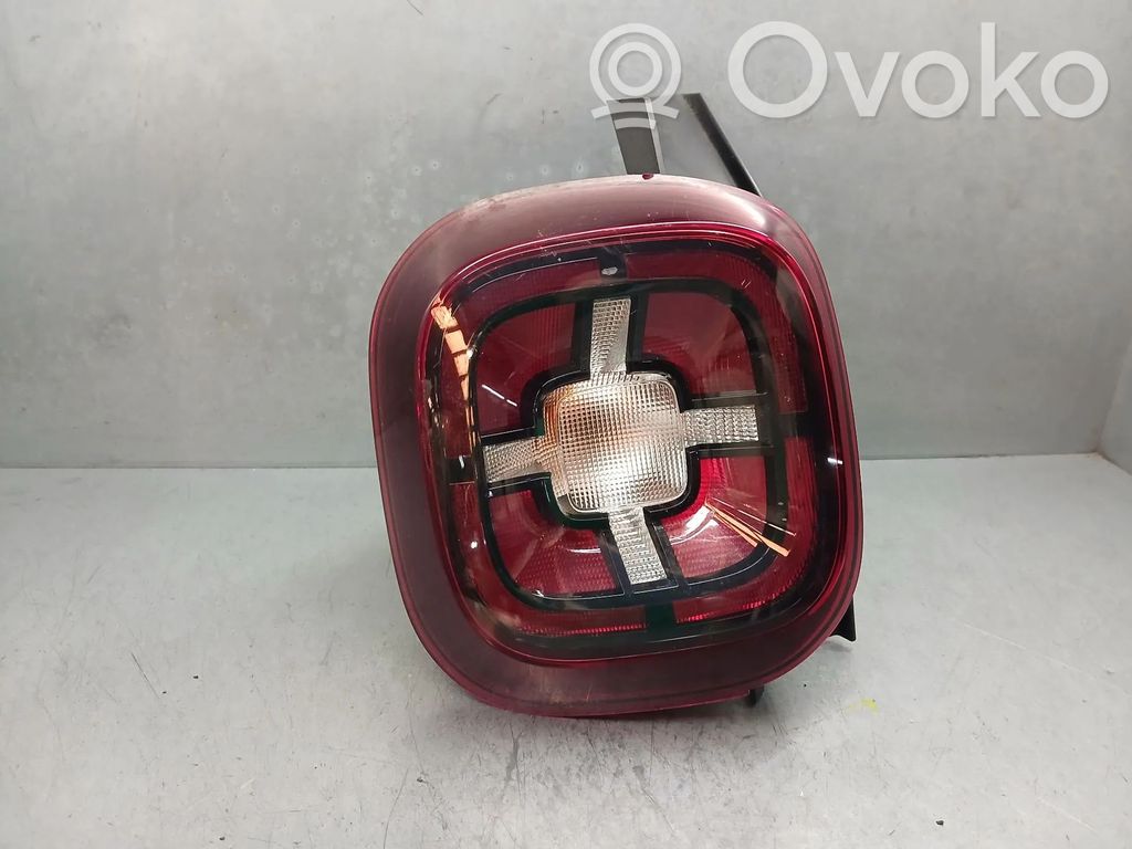 Tailgate rear/tail lights   265558217R,265558217R,62422301