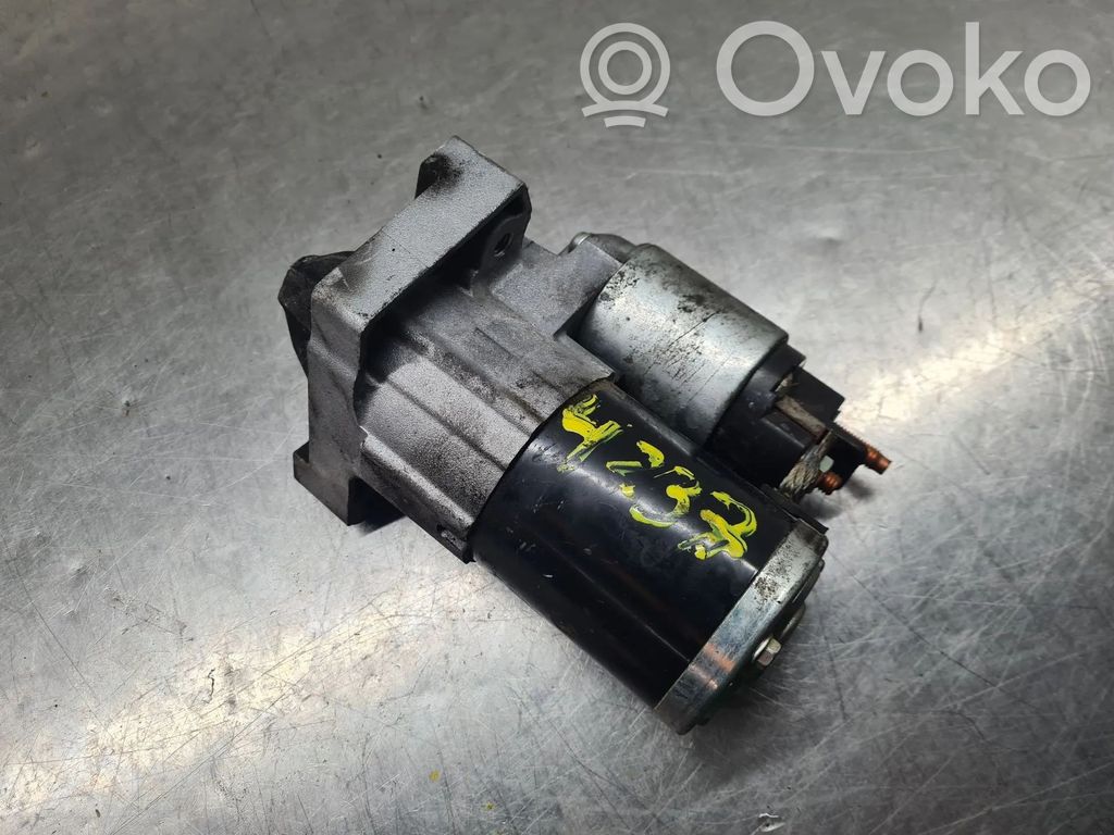 Starter motor   233008887R,233008887R,233009946R,4209068800,A4209068800,M000T26871ZT,M000TD5971,M000TD5971ZE,M0T26871ZE,M0T26871ZT,M0TD5971,M0TD5971AM,M0TD5971ZE