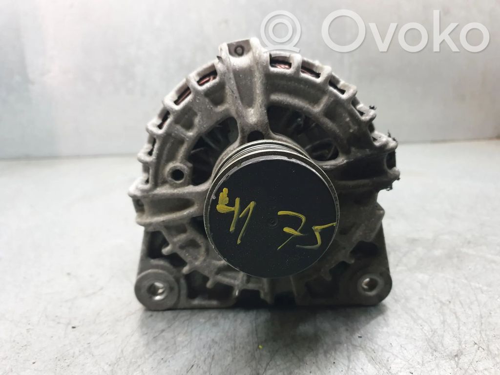 Renault Megane IV Generator/alternator 