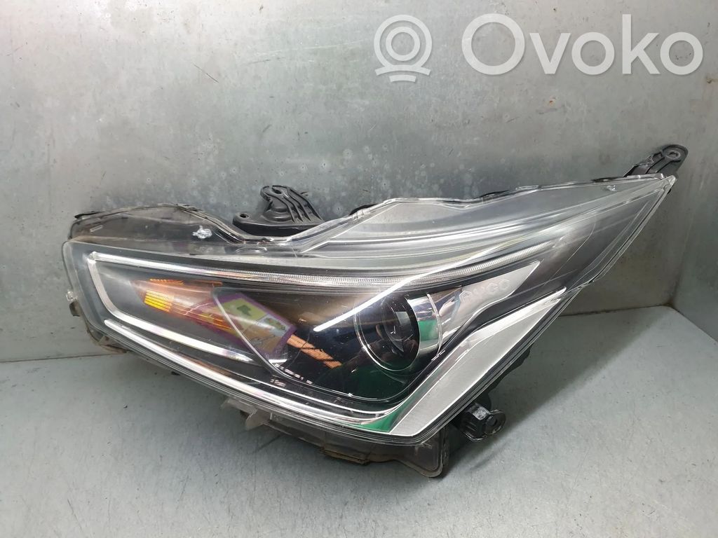 Phare frontale   811700H210
