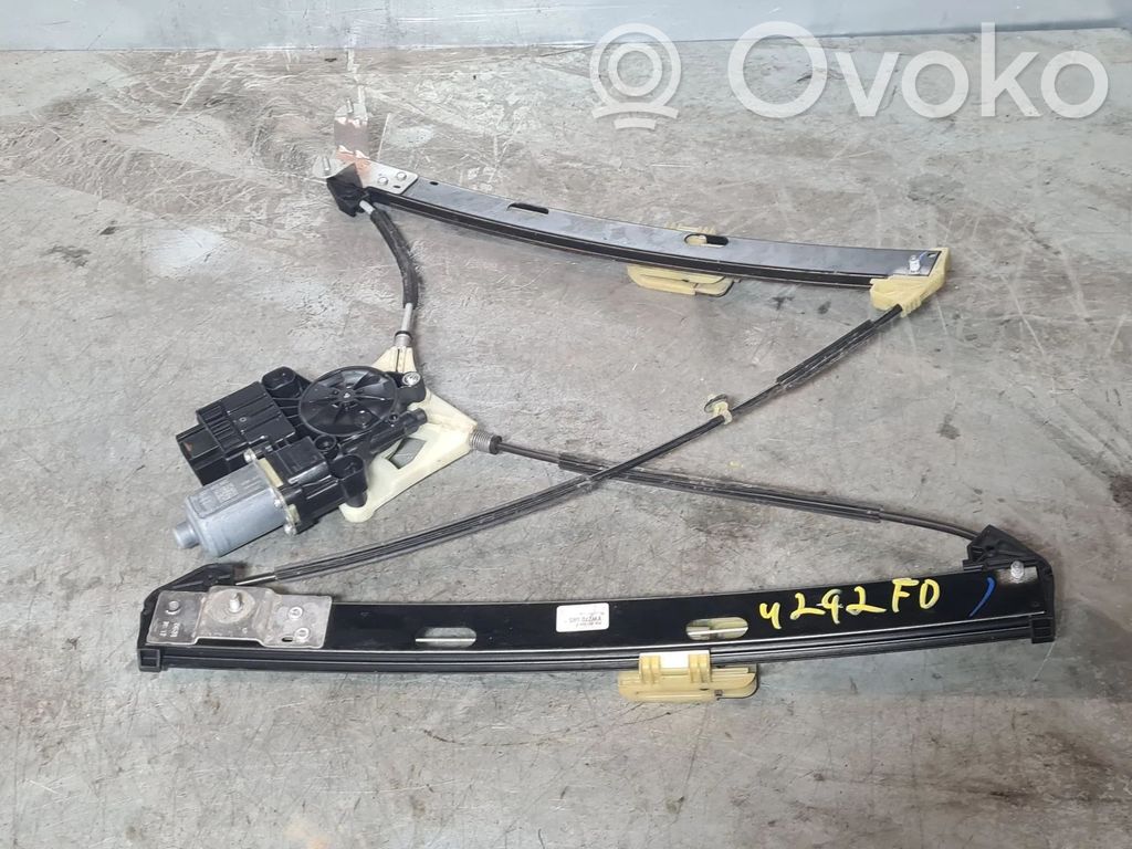 Volkswagen Polo VI Mechanizm podnoszenia szyby przedniej bez silnika 