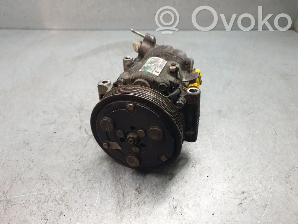 Mini Cooper Countryman R60 Air conditioning (A/C) compressor (pump) 