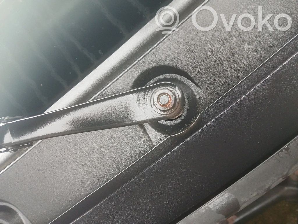 Renault Master III Двигатель стеклоочистителей 