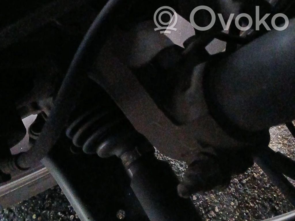 Priekinis kelmas   5Q0407256N,5Q0407256P