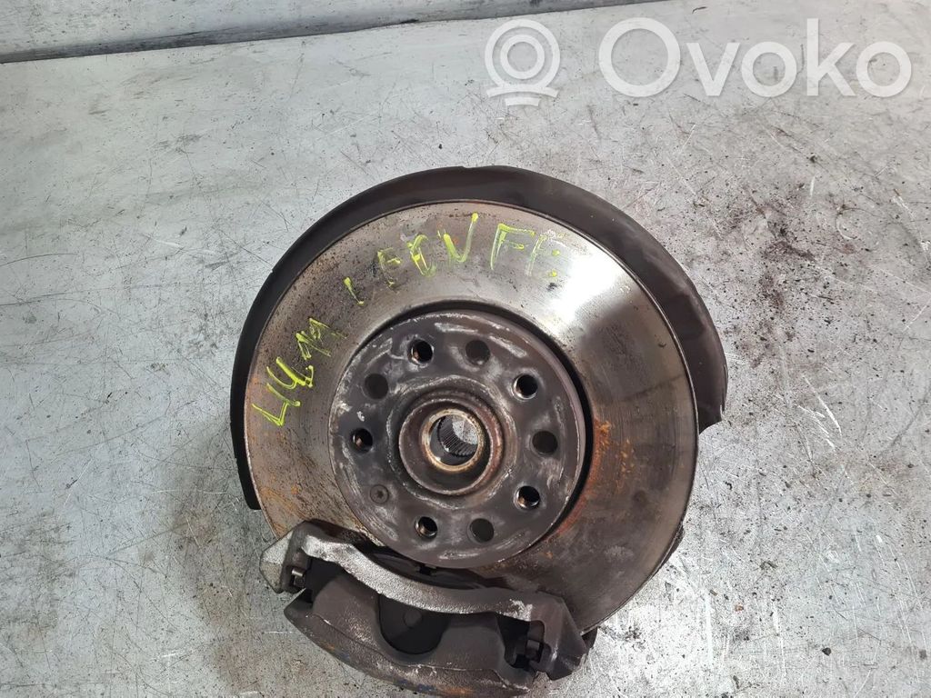 Priekinis kelmas   5Q0400053,2FGFOOB,5Q0407255K,5Q0407255M,5Q0407255Q,5Q0407255R,5QD407255A,5QM407255,5WA407255