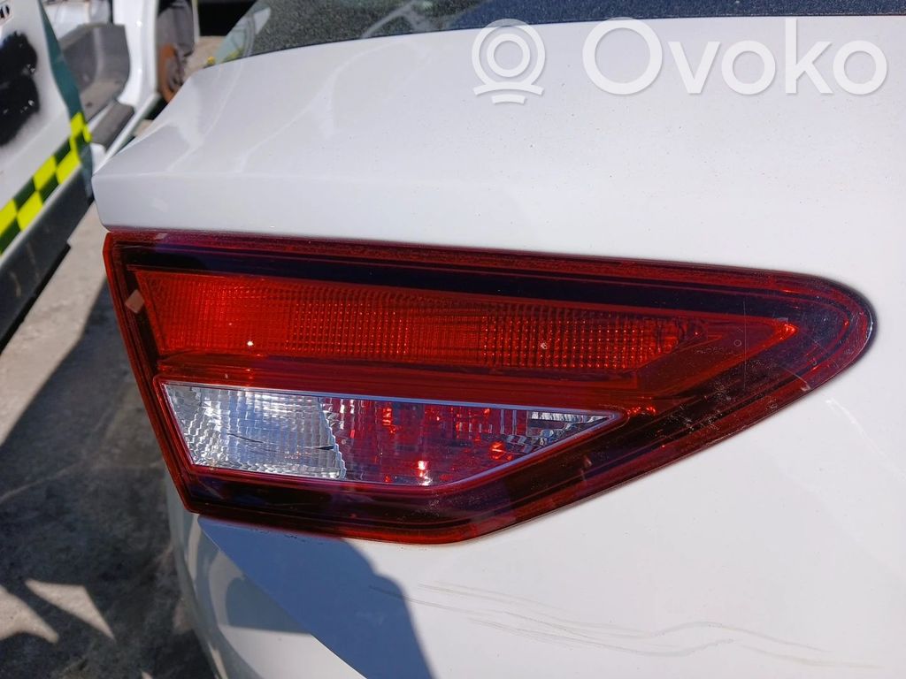 Seat Leon (5F) Takaluukun takavalot 