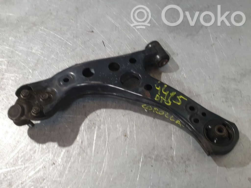 Toyota Corolla E210 E21 Brazo de suspensión delantero 