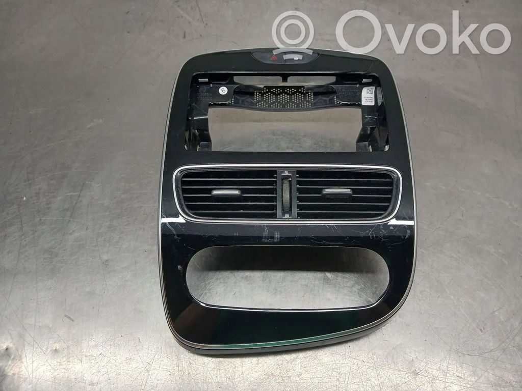 Renault Clio IV Radijos/ navigacijos apdaila 
