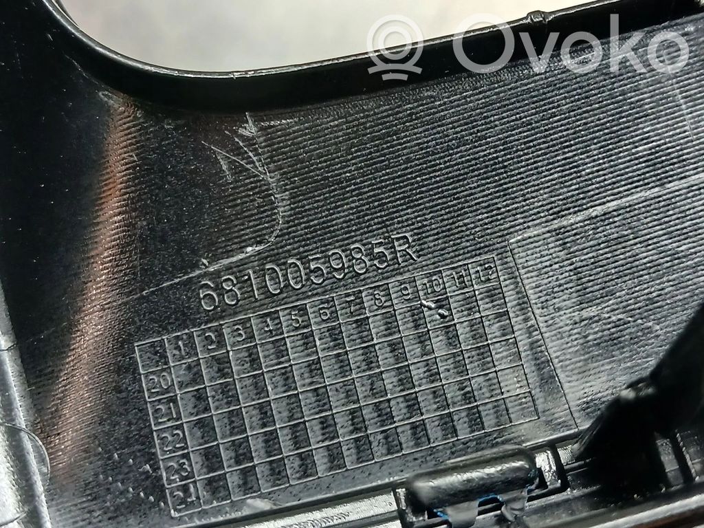 Dacia Spring Verkleidung Radio / Navigation 