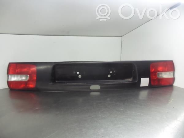 Volvo S40, V40 Garniture latéral de hayon / coffre 