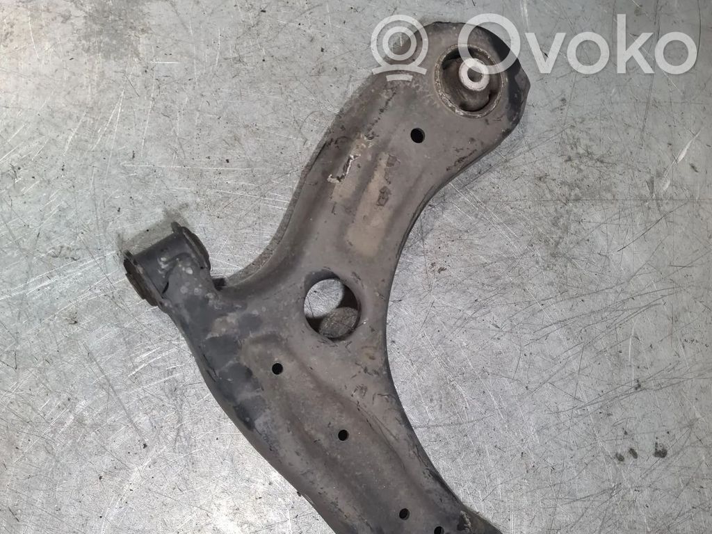 Audi A1 Etutukivarsi 