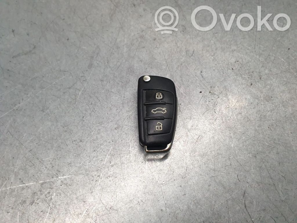 Virta-avain/kortti   8V0837220,5FA010780