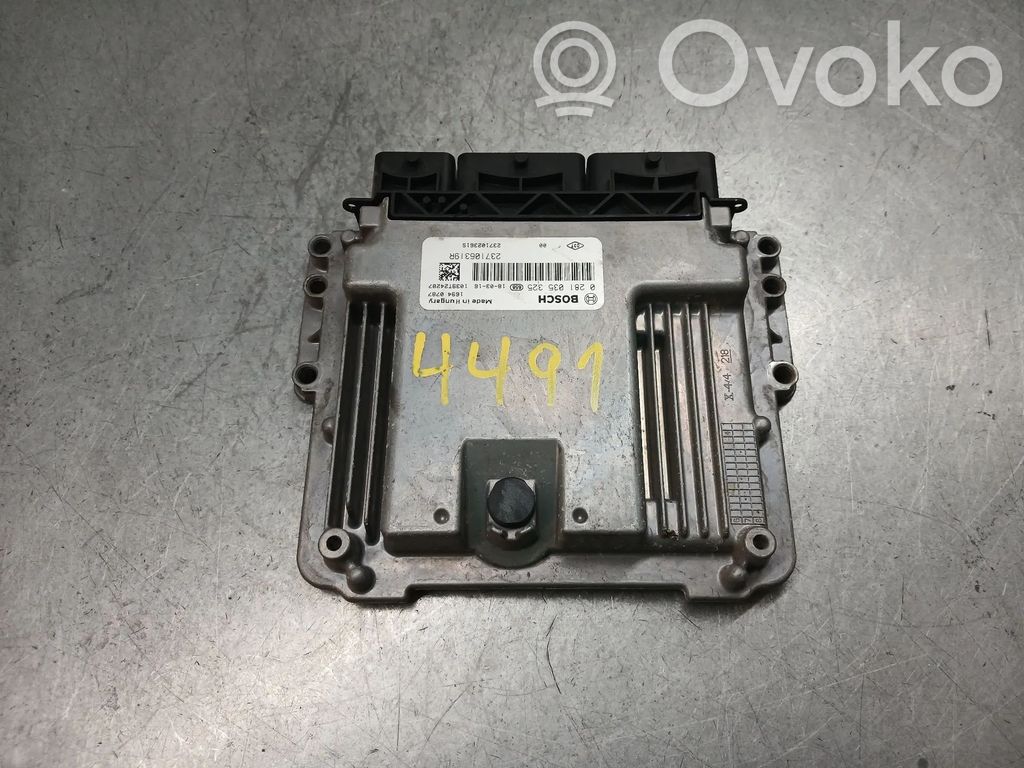 Renault Clio IV Engine control unit/module 